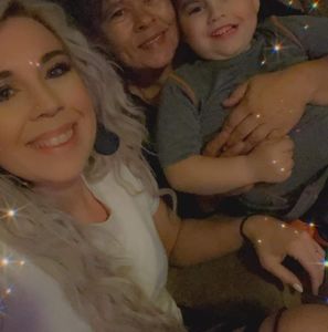 Meet your Posher, Candye